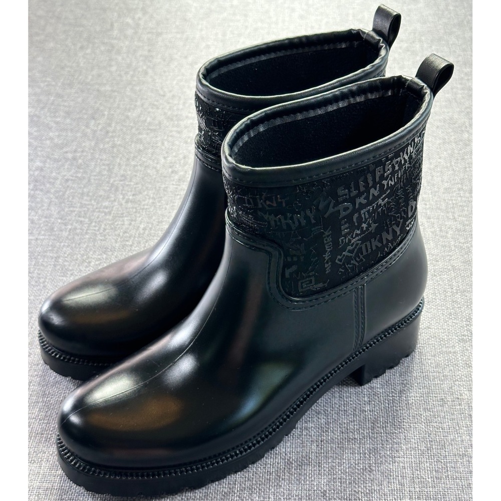 DKNY Rain Boots Women Size 9 Black Excellent Logo Embossed Ankle Boots K3162182